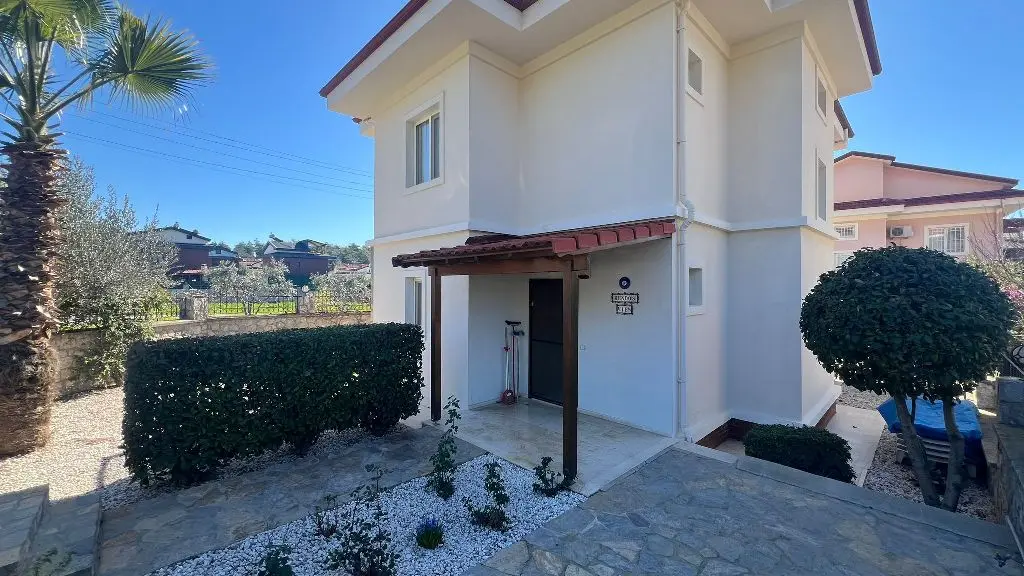 Property in Calis